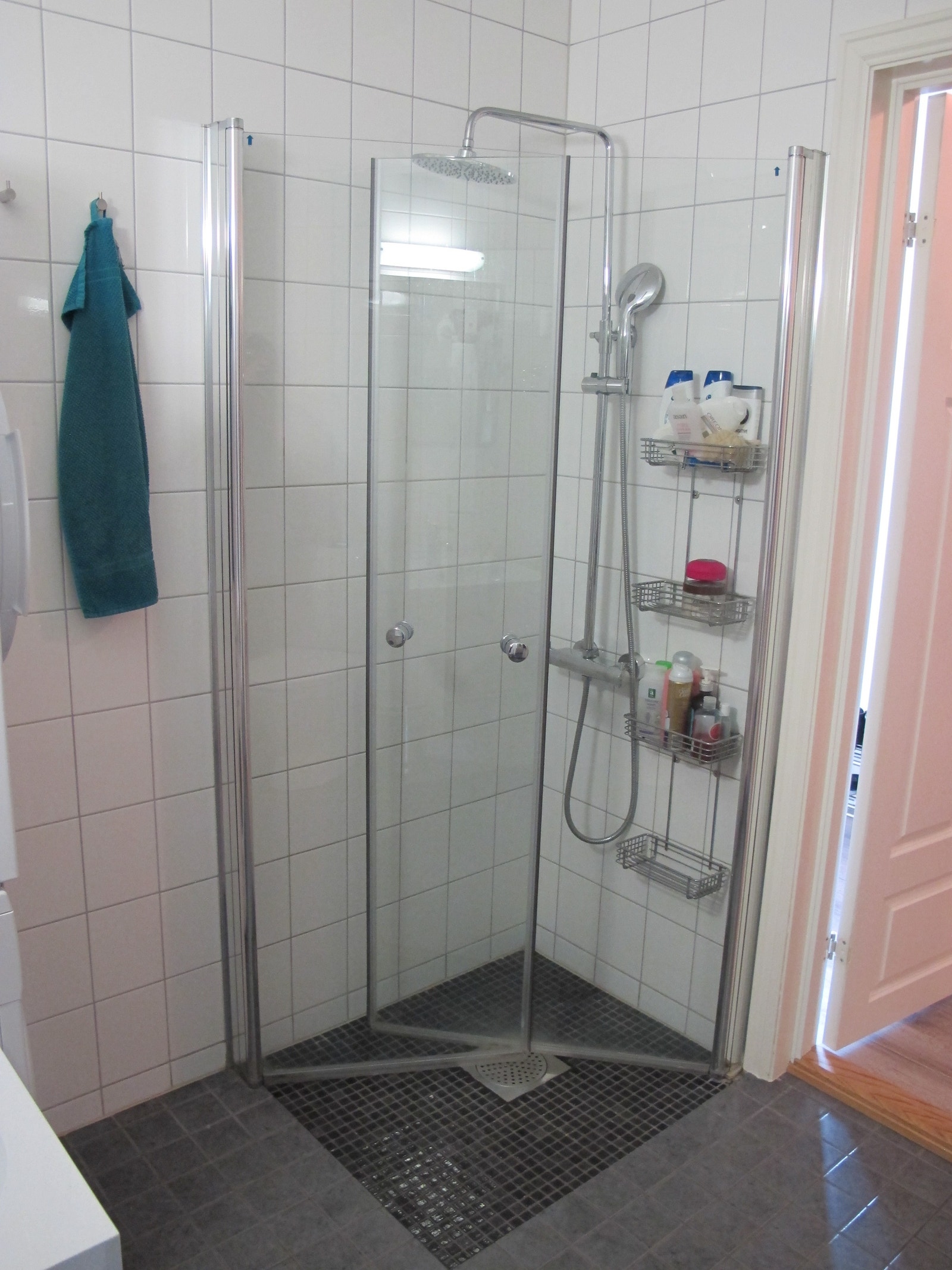 Her er det også et deilig dusjhjørne. Galleribilde