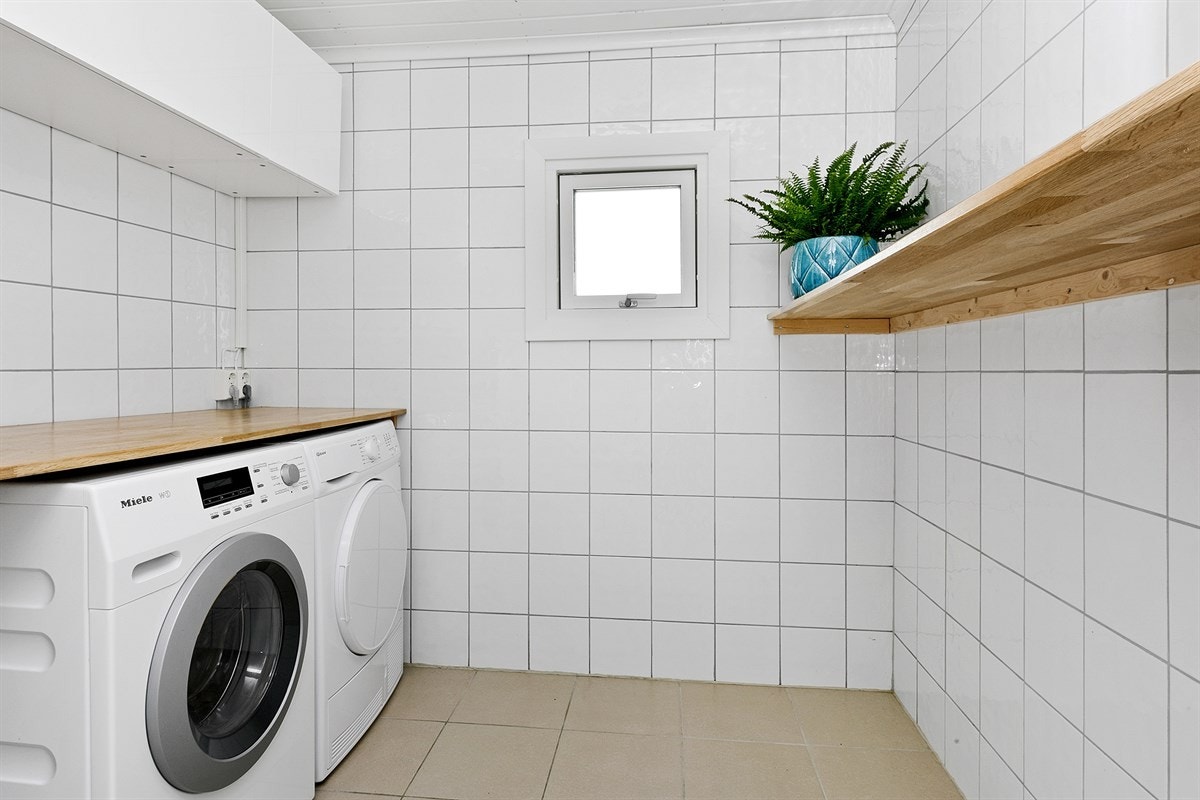 Opplegg for vaskemaskin. Galleribilde