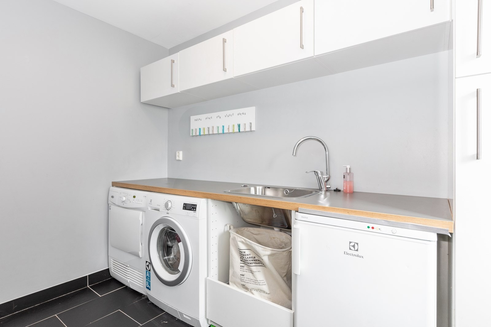 Vaskerommet ligger i første etasje og har direkte utgang til terreng Galleribilde