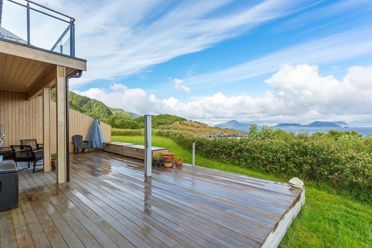 Det er gode solforhold på terrassen Galleribilde