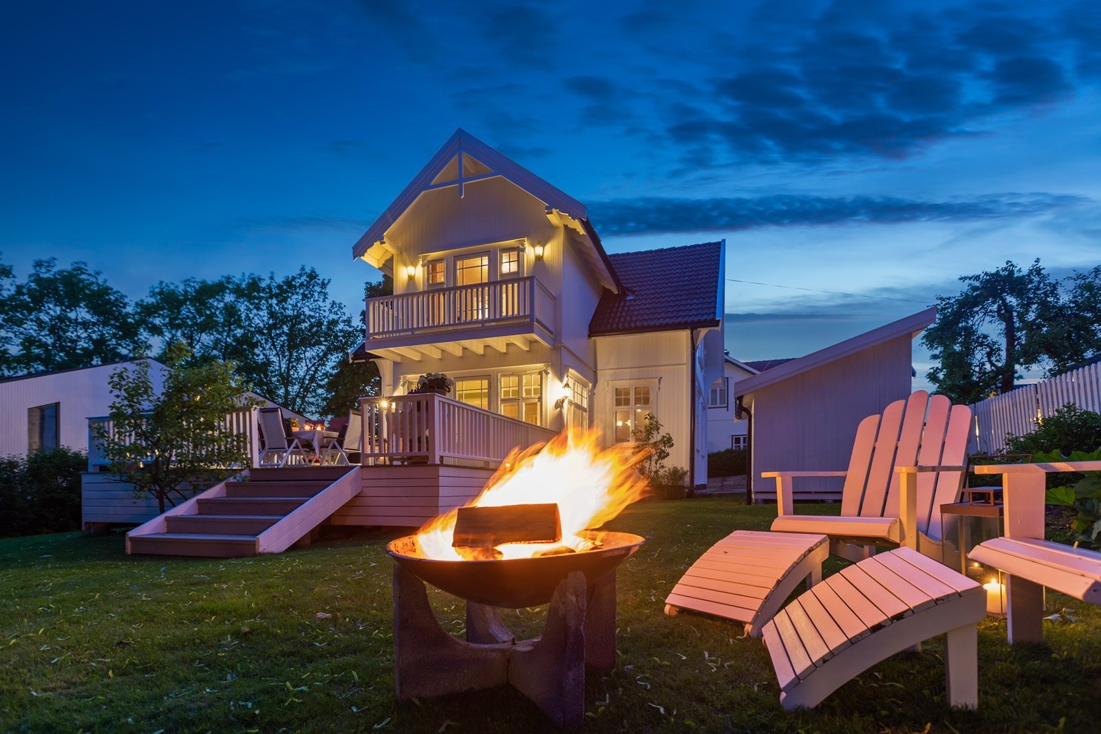 Kveldsstemning i Oppsalveien 15B. Galleribilde