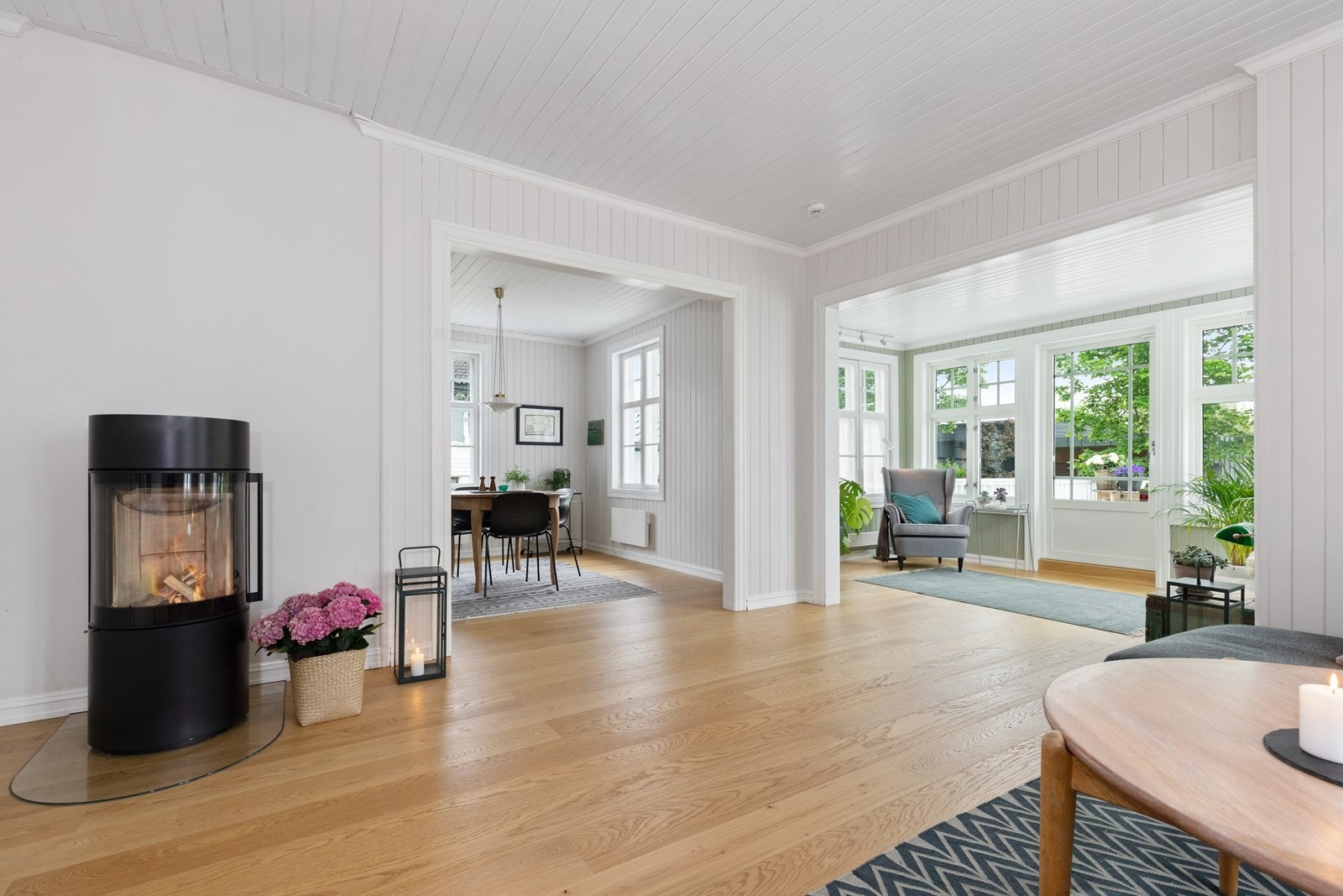 Høykvalitet Spartherm peisovn fra 2017. Galleribilde