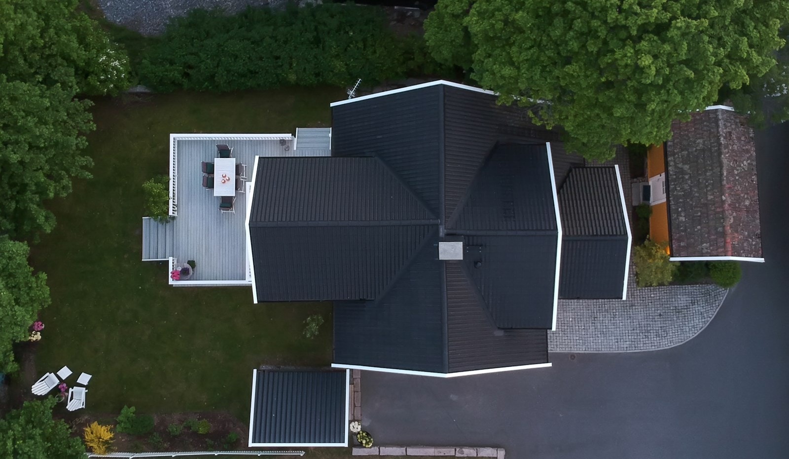 Nytt tak og taktekking i 2009. Galleribilde