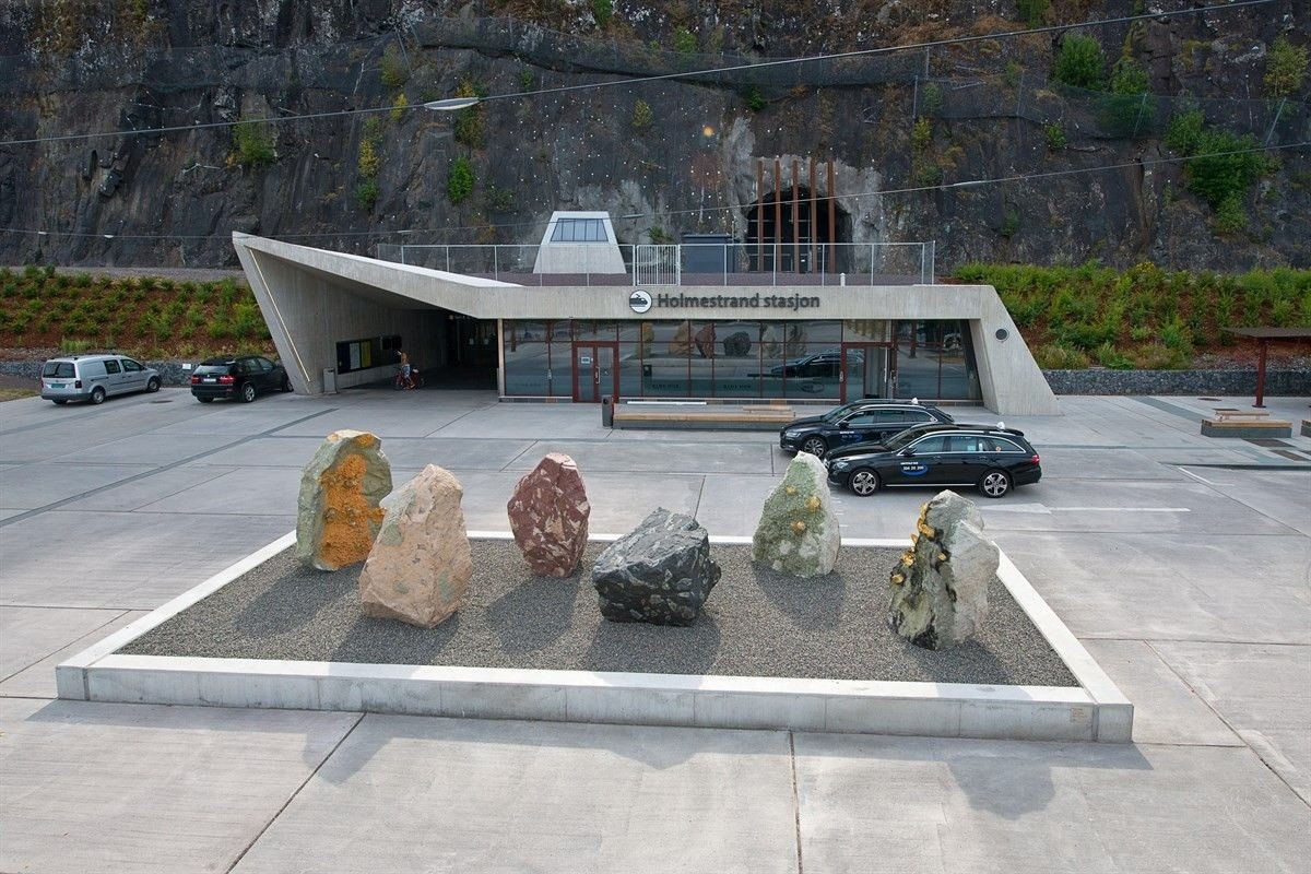 Holmestrand Togstasjon 1 Galleribilde