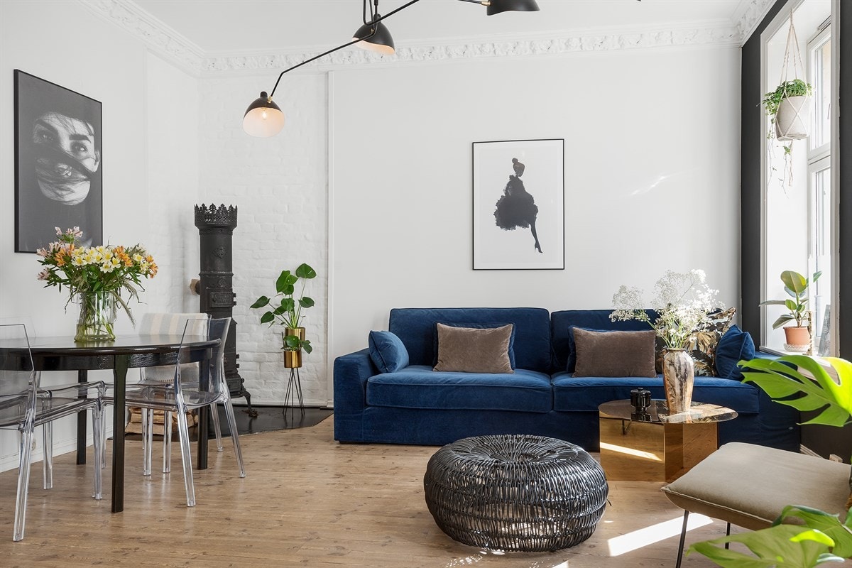 Fin plass til spisestue med rom for å invitere venner og familie til middag. Galleribilde