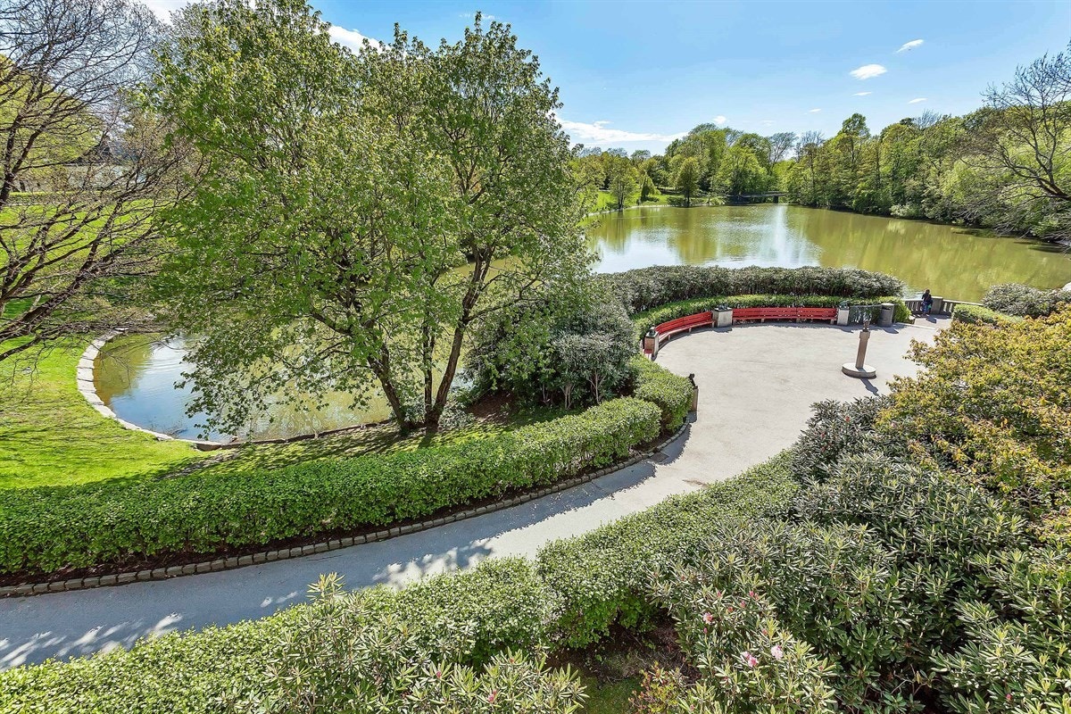 Frognerparken ligger som nærmeste nabo til Solheimgata Galleribilde