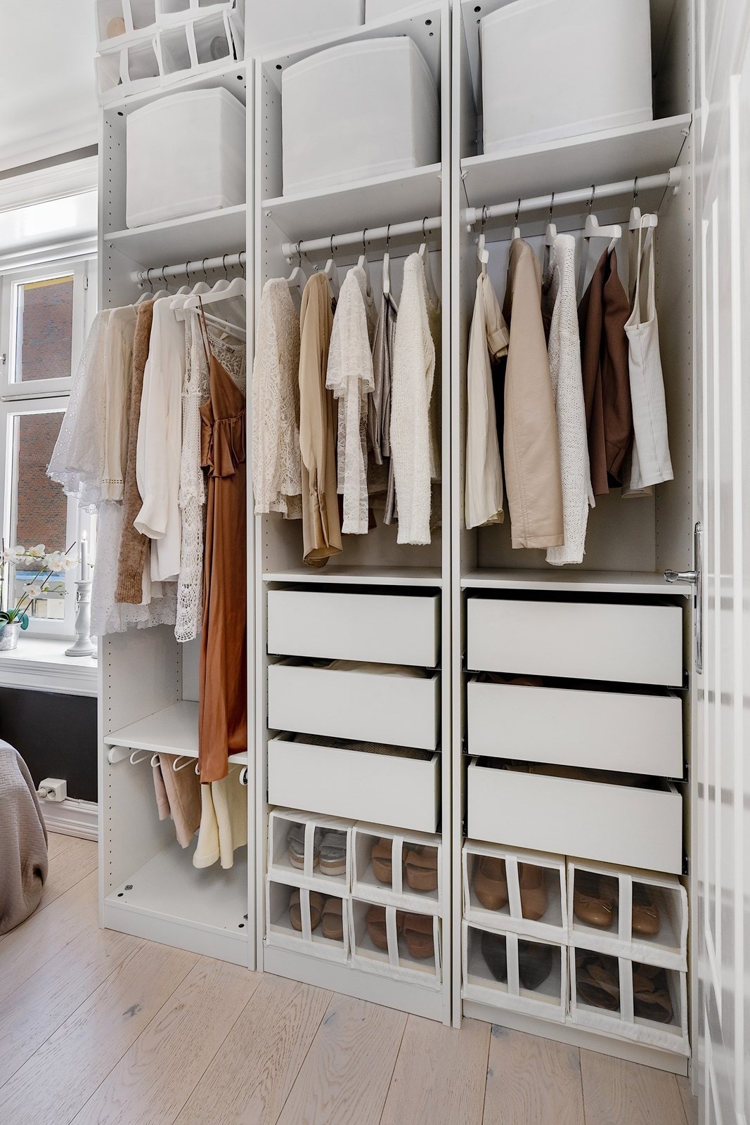 Soverommet har godt med garderobeplass. Galleribilde