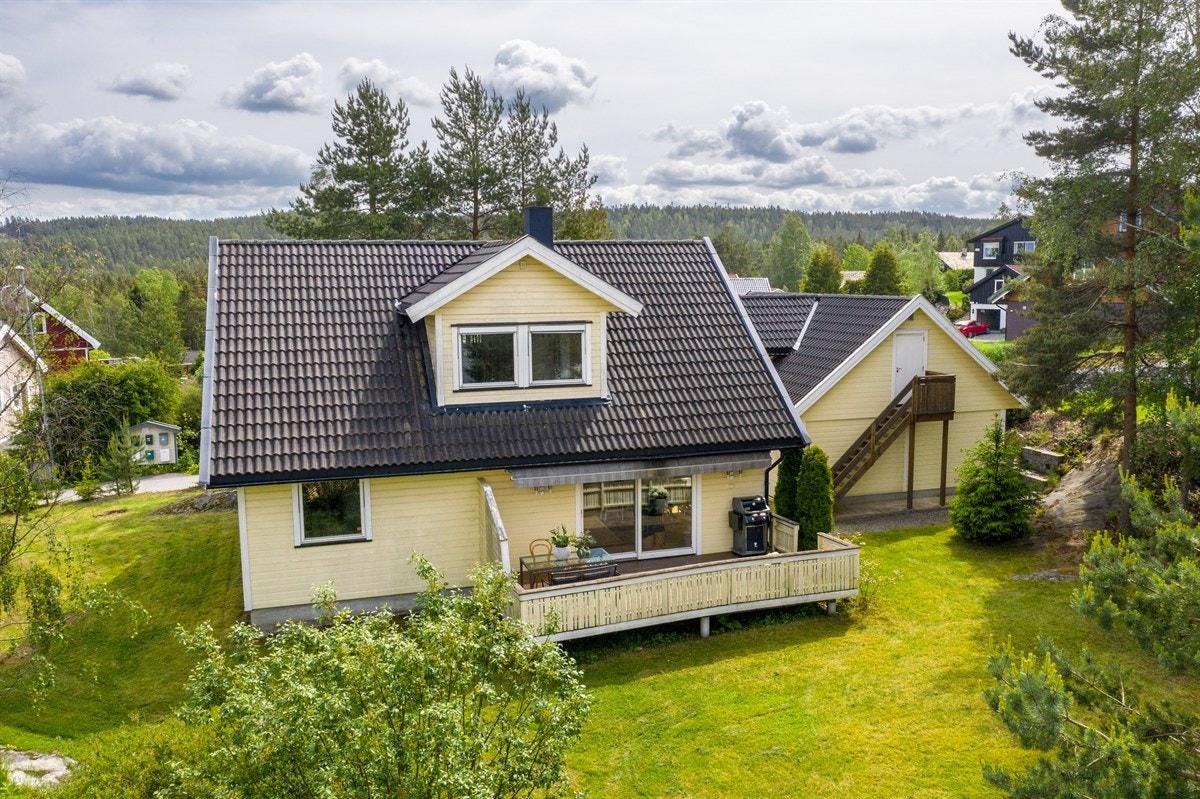 Velkommen til Høglisvingen 6 - presentert av Knut Kristian Schatvet i PROA Eiendomsmegling. Galleribilde