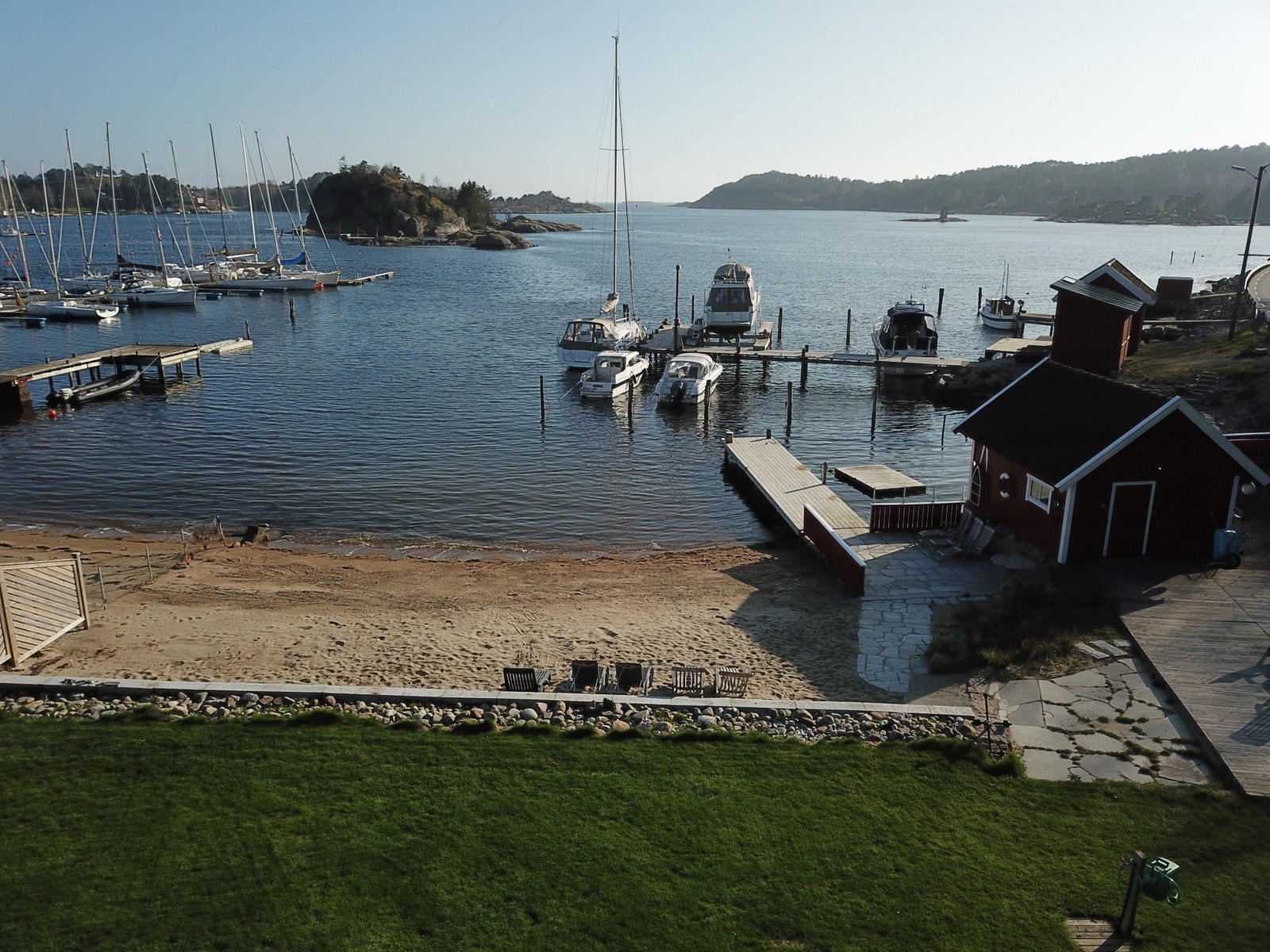 Privat strand på eiendomen Galleribilde