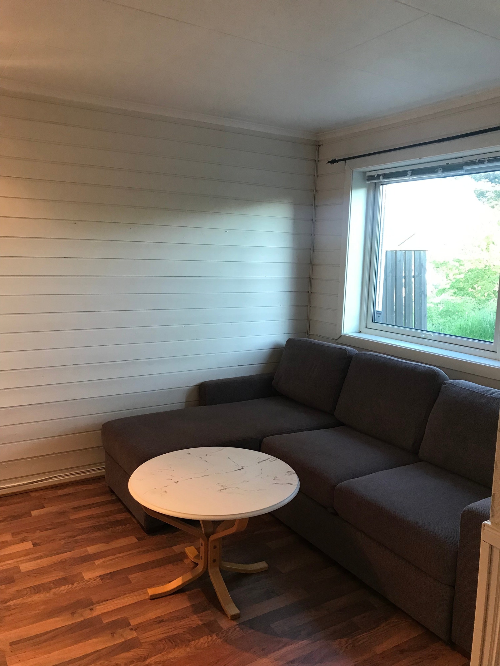 Stue/soverom Galleribilde