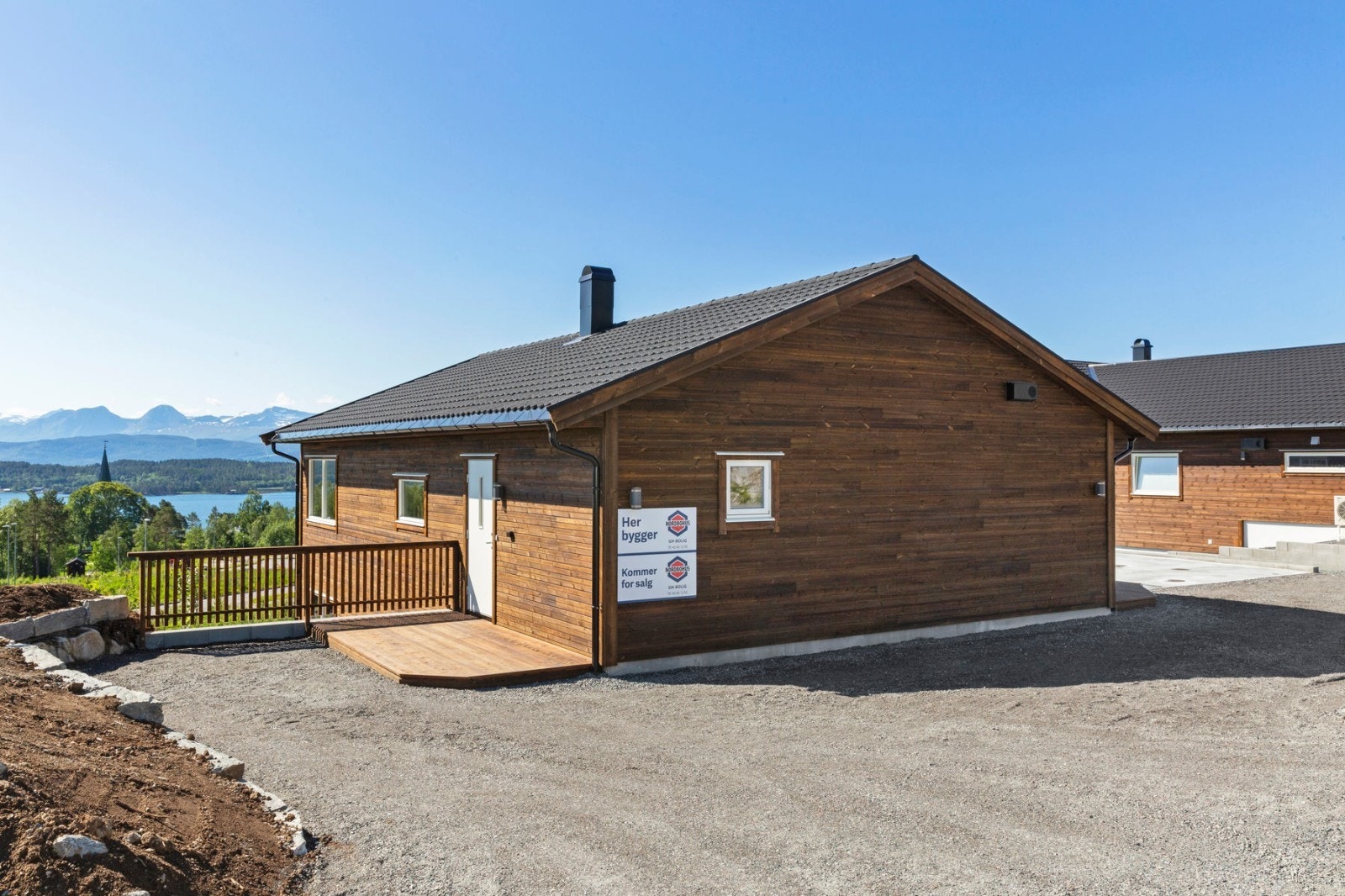 Stor oppstillingsplass på nordsiden Galleribilde