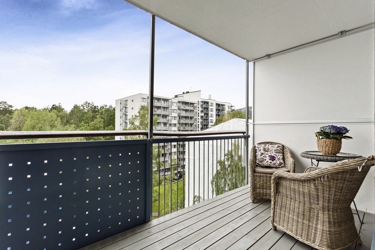 Balkong med fint utsyn uten gjenboere Galleribilde