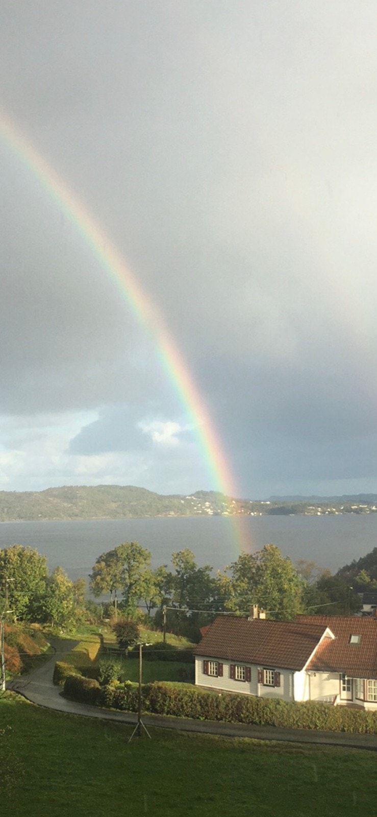 Nydelig utsikt nordover med Sotrabroen i sikte. Galleribilde