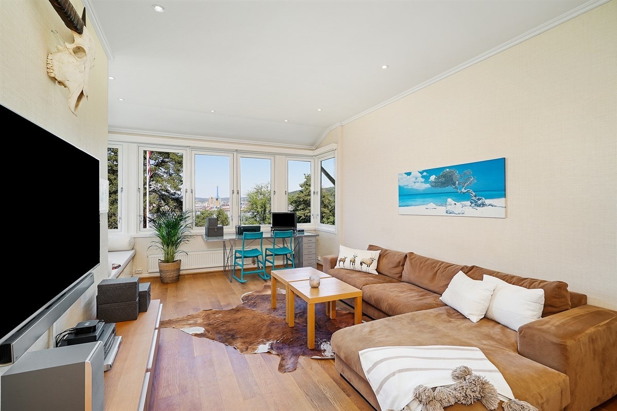 Stor og deilig TV stue i 2. etasje Galleribilde