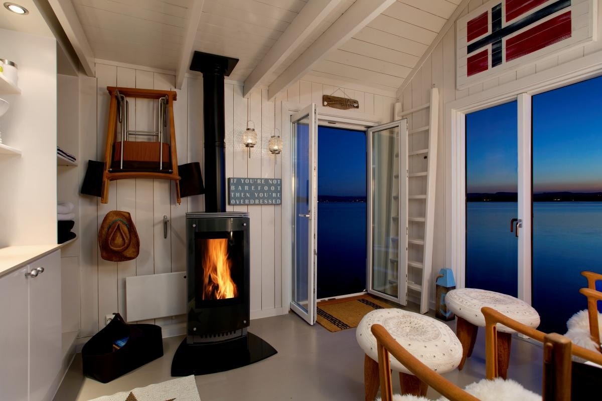 Kveldsstemning fra badehuset Galleribilde