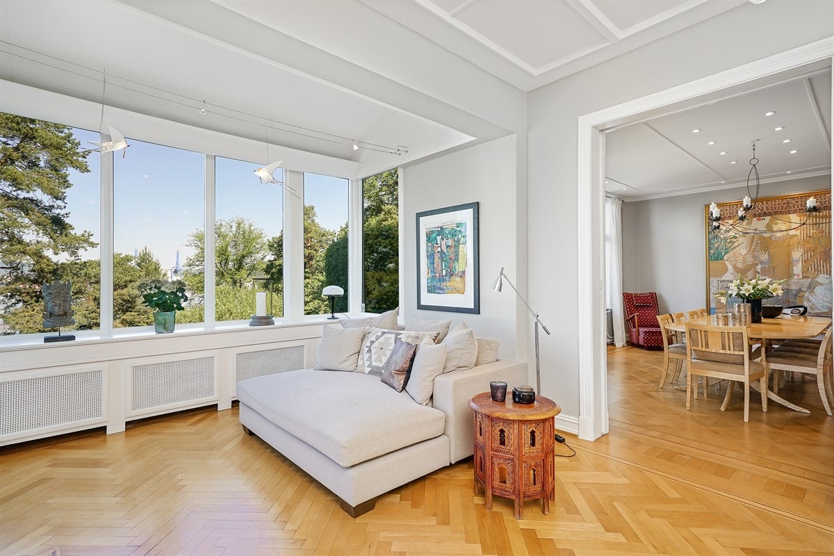 Daybed for late dager Galleribilde