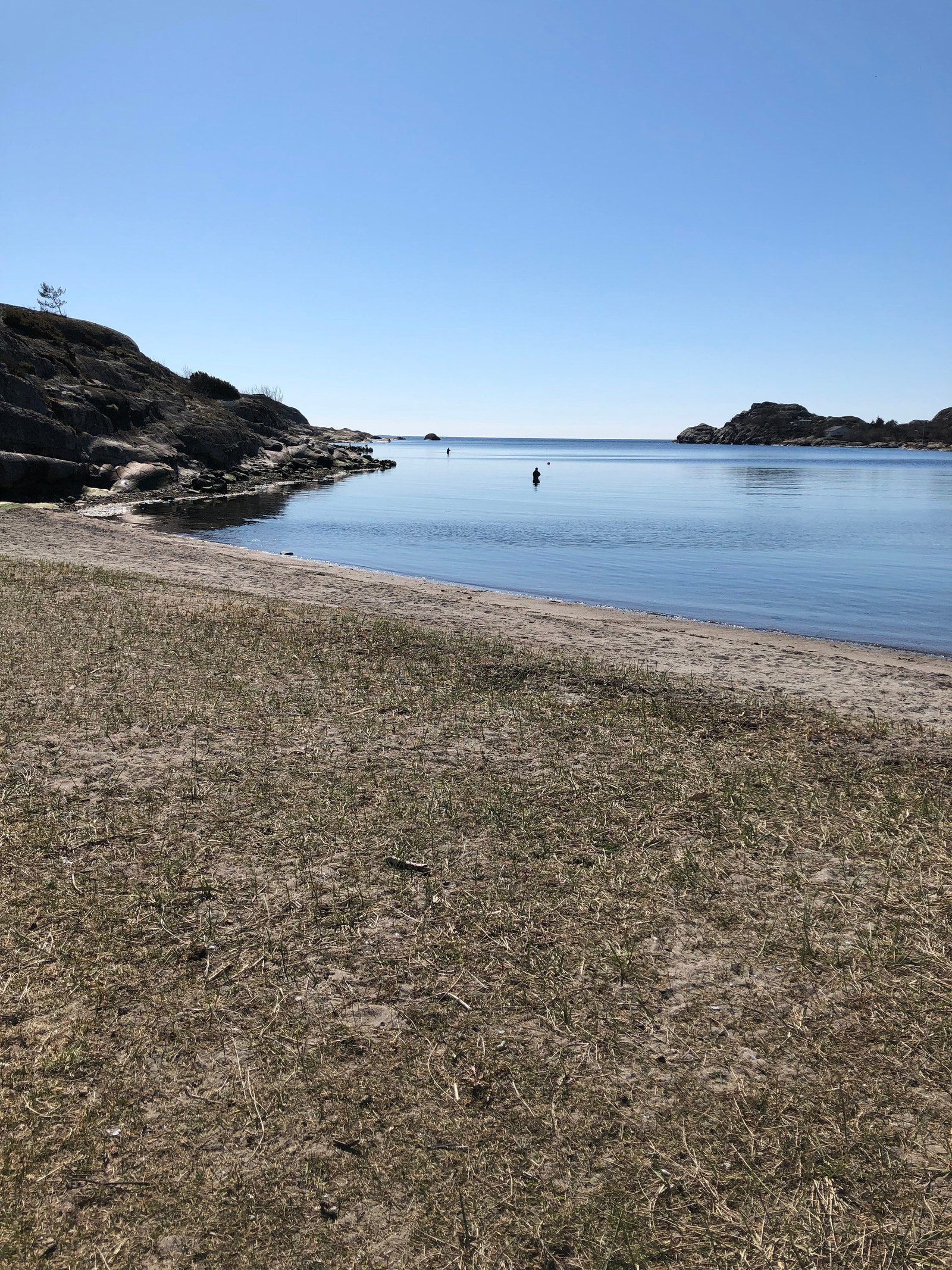 Strand på nedsiden av huset Galleribilde