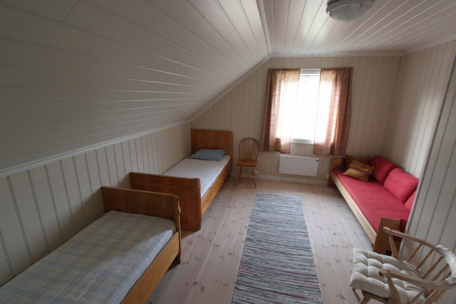 Soverom 2 etasje Galleribilde