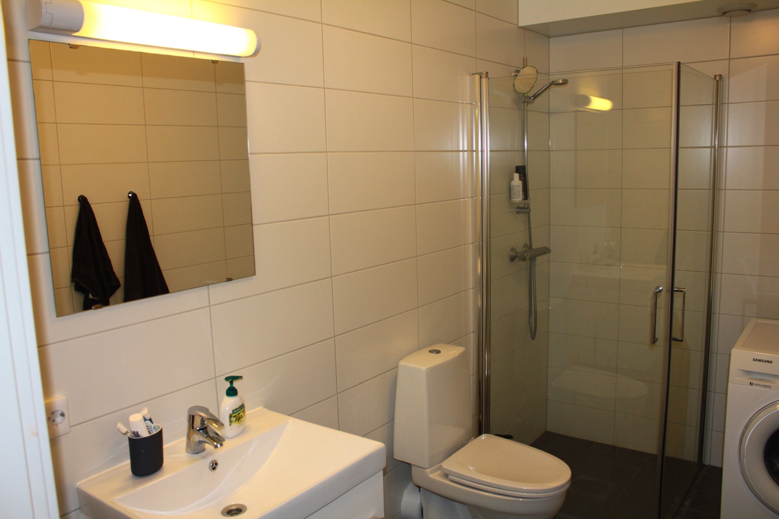 Bad med varme i gulv Galleribilde