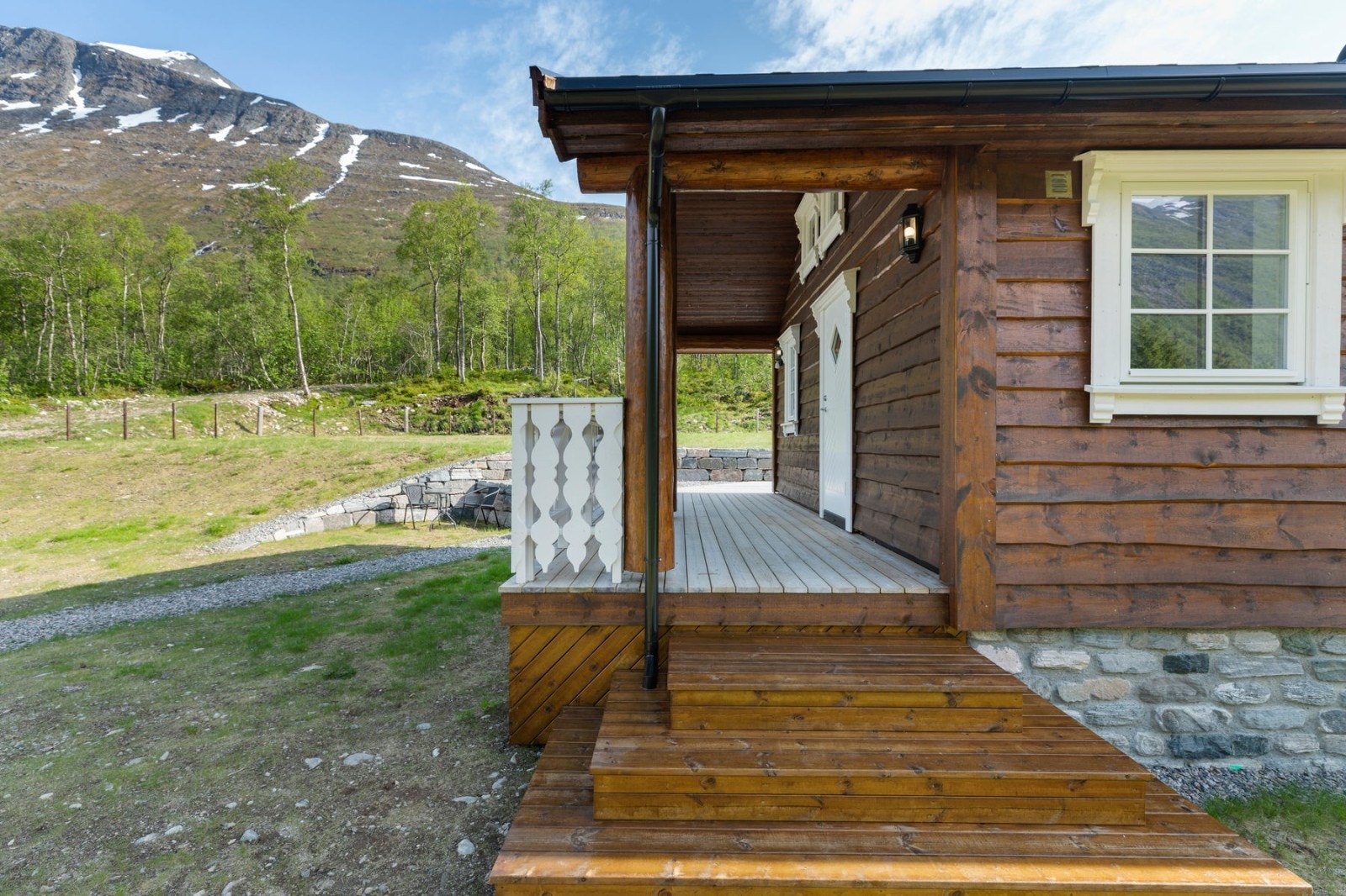 Inngangsparti. Galleribilde