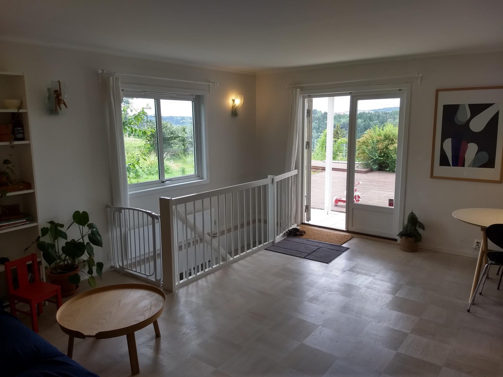 Stue med utgang til terrasse Galleribilde