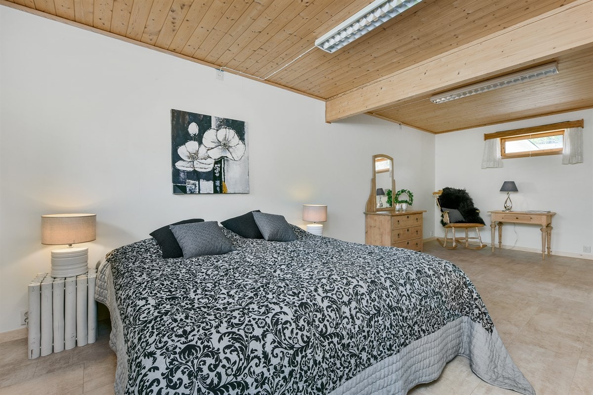 Innredet rom i kjelleren. Galleribilde