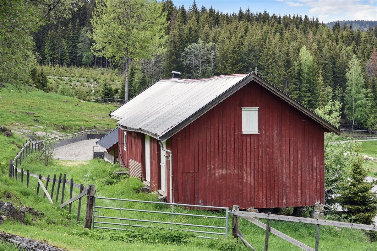 Eiksetra ligger ved Garsjø og er et flott utgangspunkt for turer innover i marka. Galleribilde