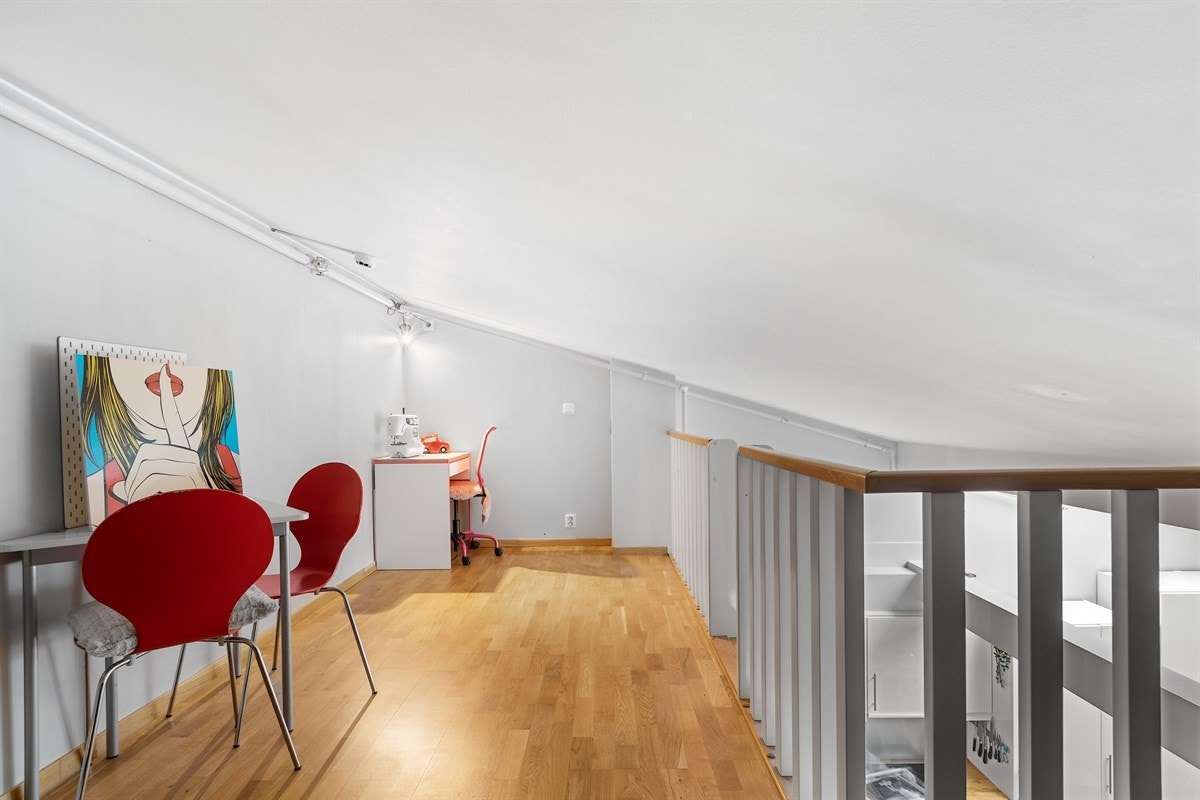 Praktisk hems Galleribilde