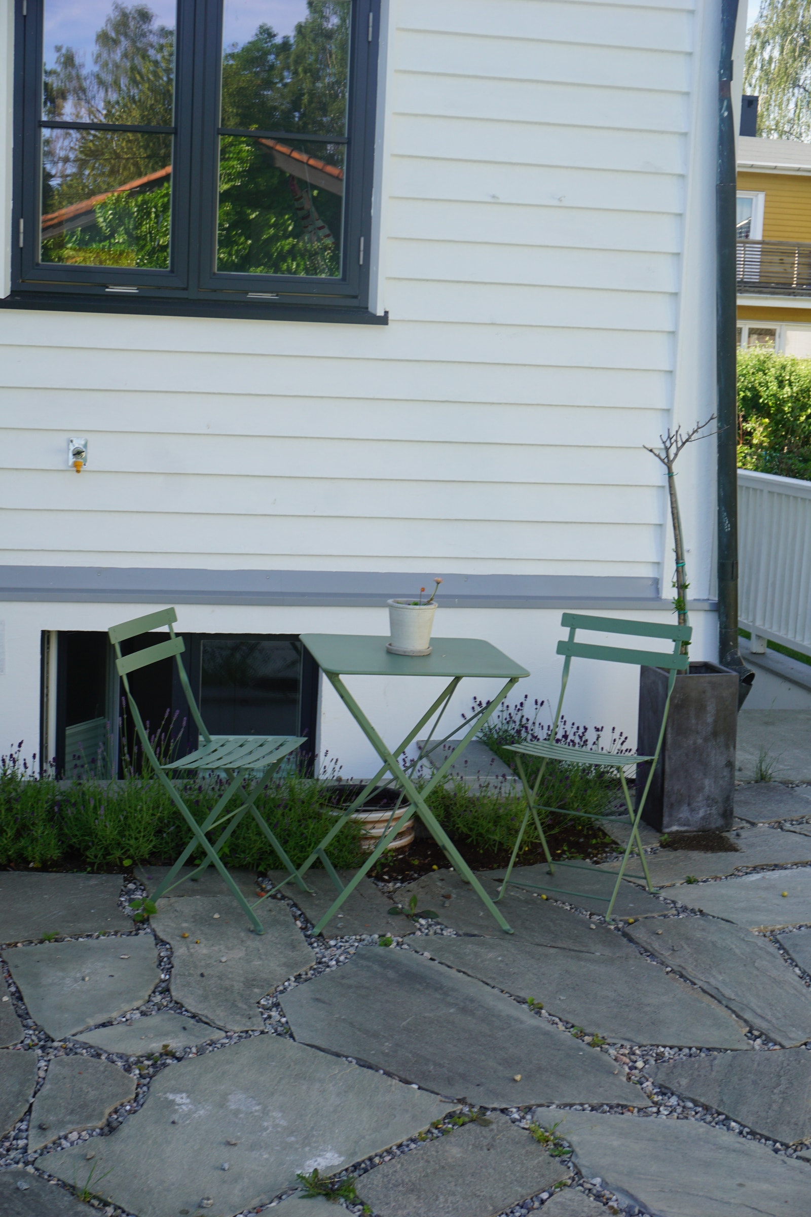 Uteplass Galleribilde