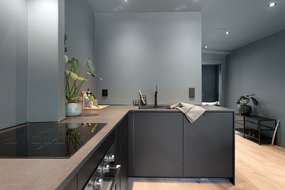 Kjøkken mot entrè. Galleribilde