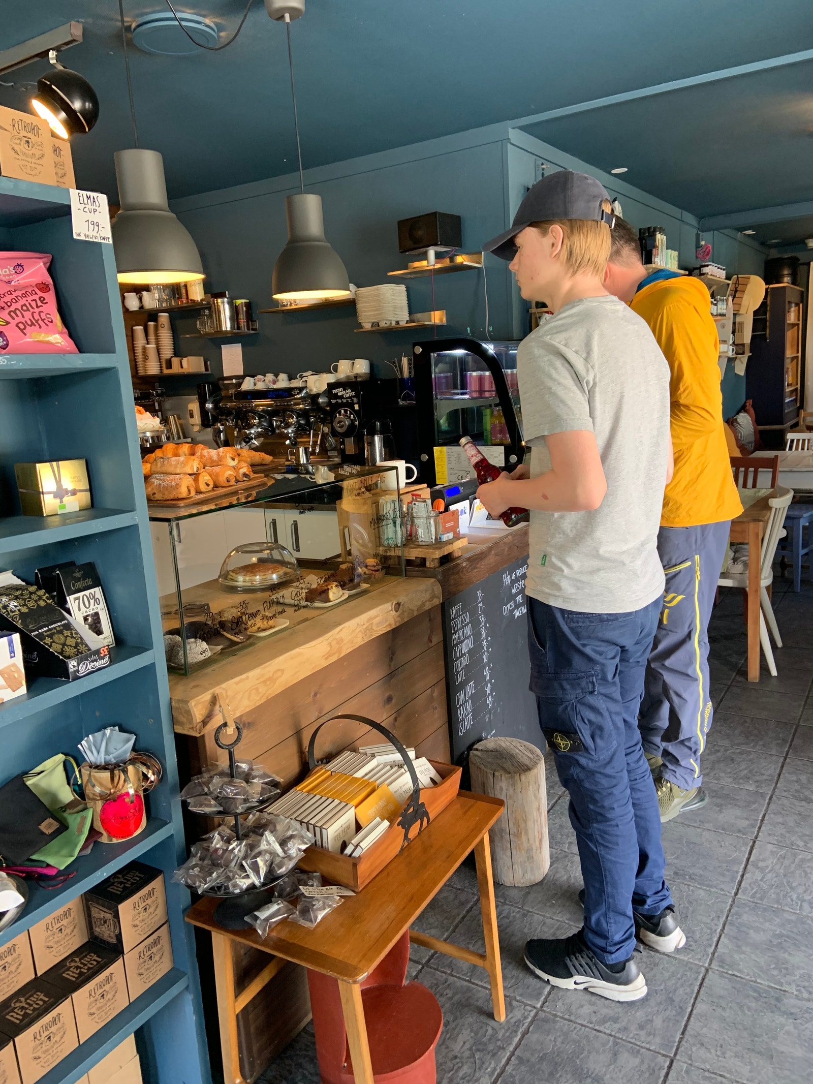 Elmas Handel, en koselig kafe i Hemsedal. Galleribilde