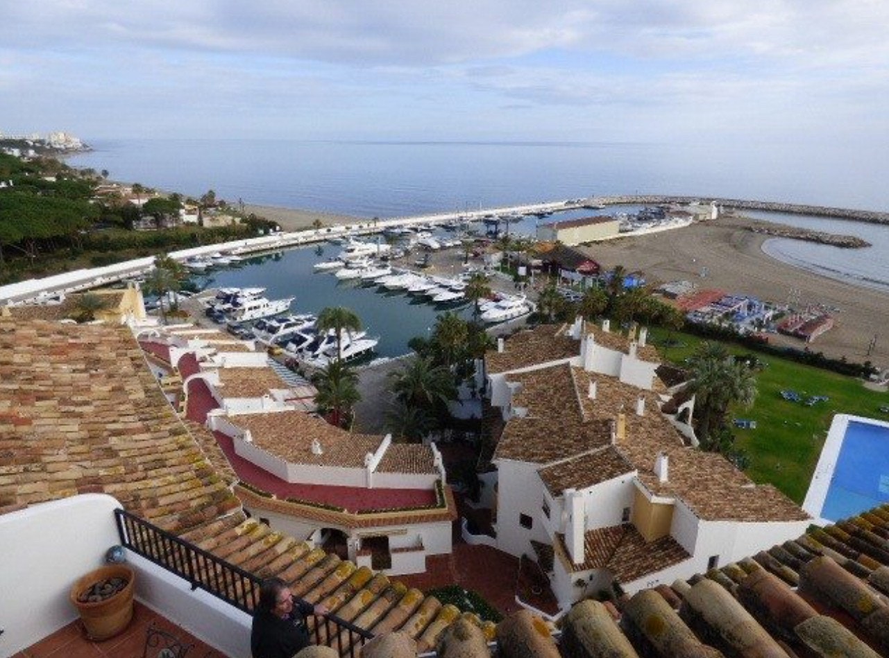 Cabopino havn Galleribilde