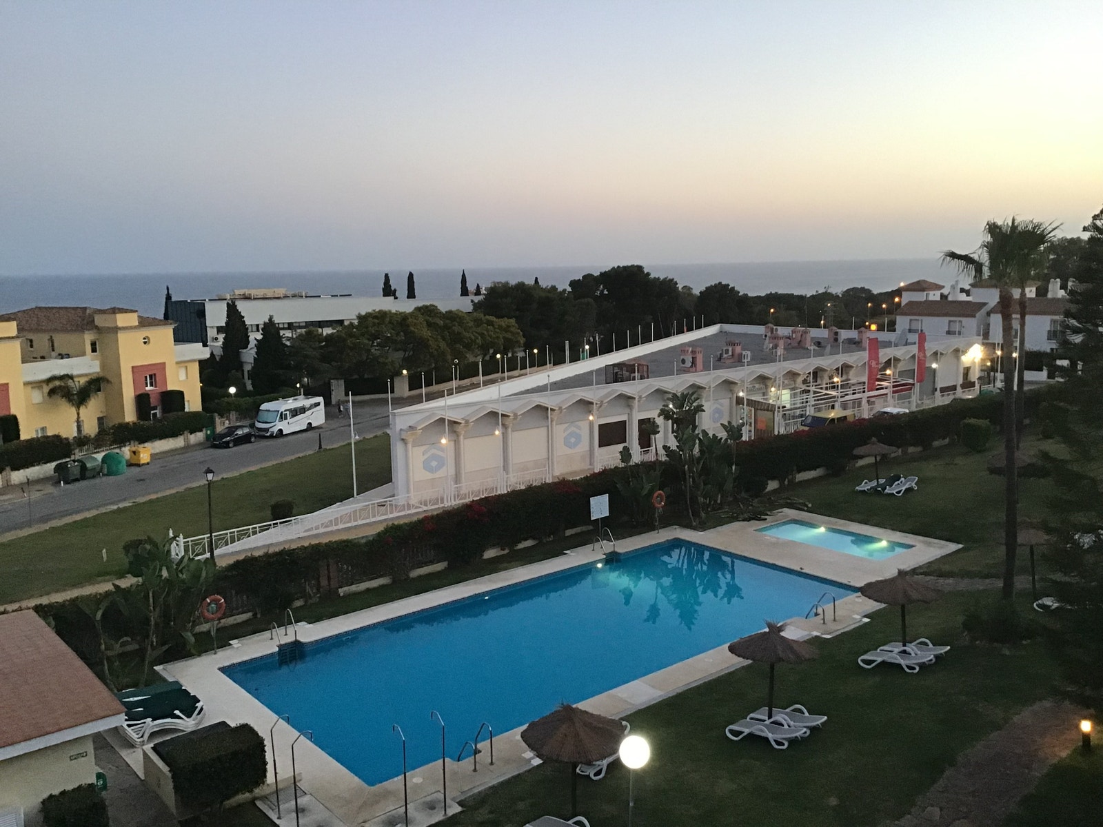 Bassenget Galleribilde