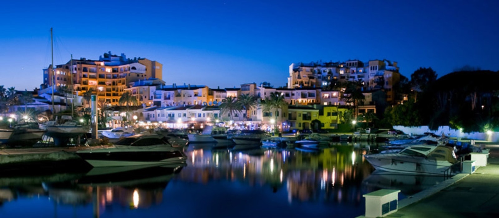 Cabopino havn Galleribilde