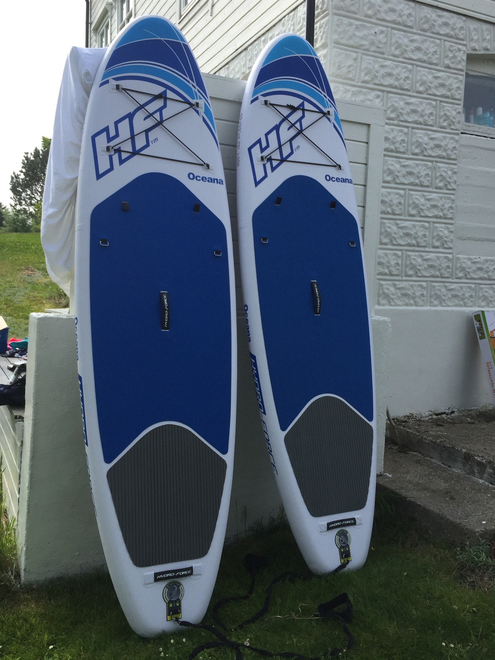 2 stand up padeling brett (SUP), benyttes på eget ansvar Galleribilde