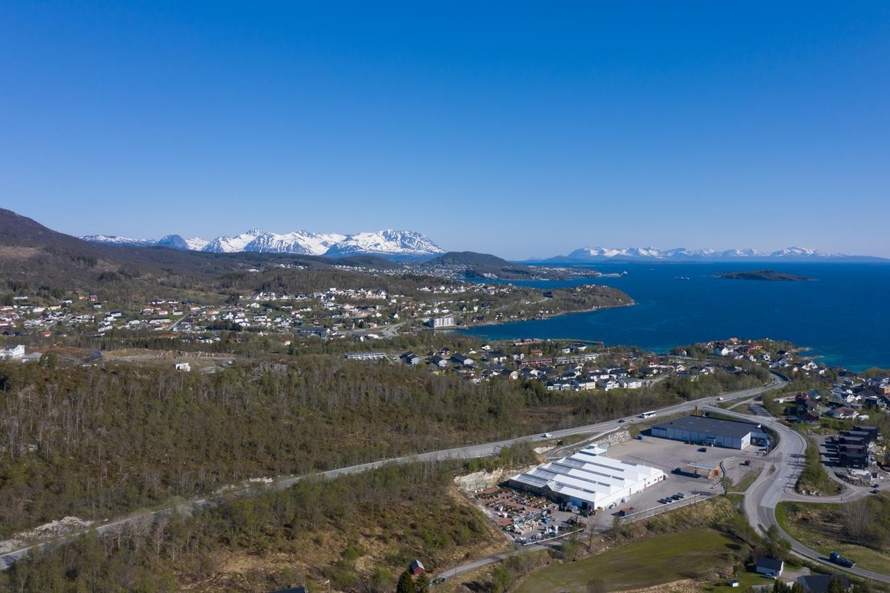 Oversikt over hele det ledige arealet til disposisjon. Galleribilde