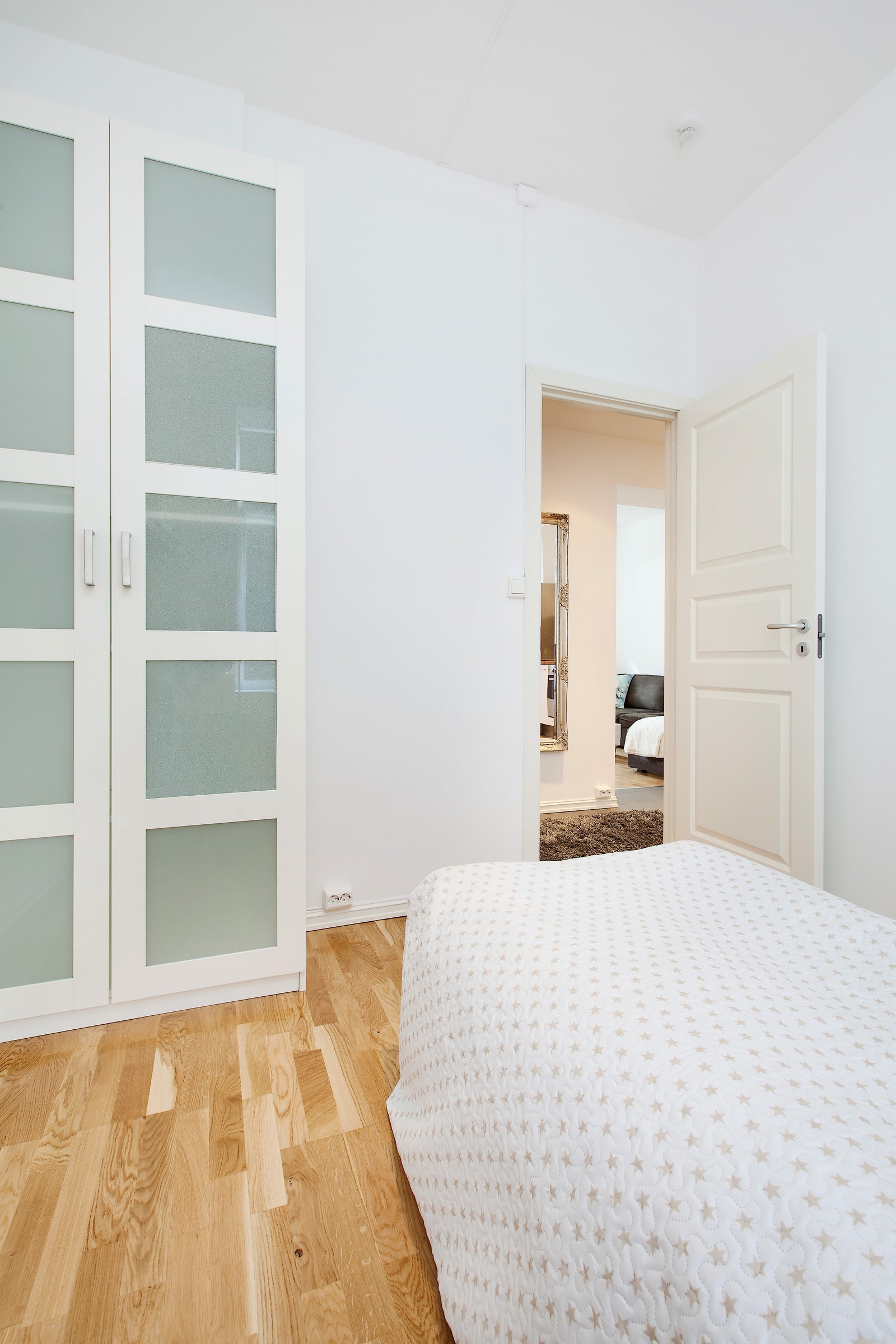 Skap på soverom 1. Galleribilde