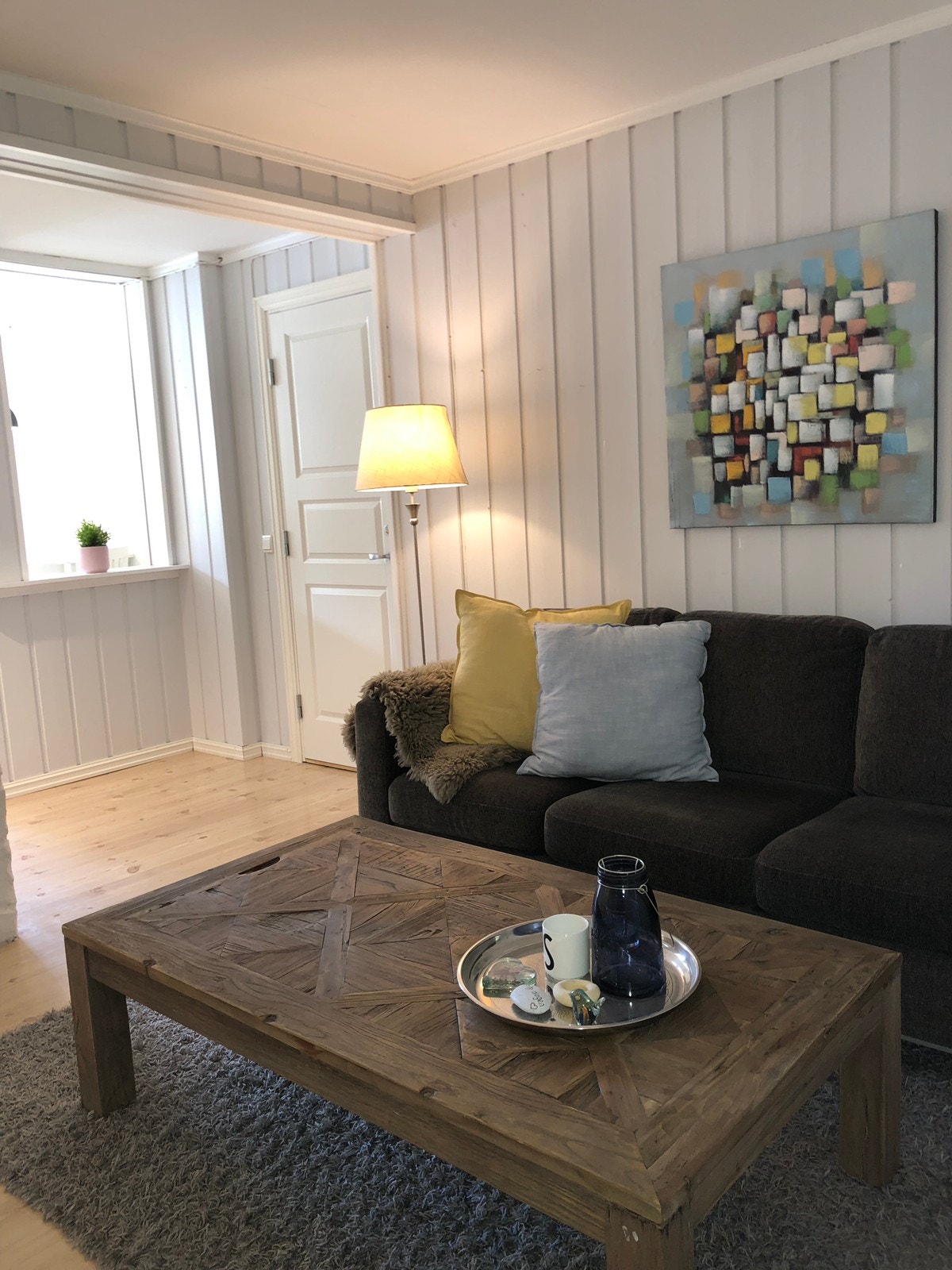 Stor og koselig stue. Galleribilde