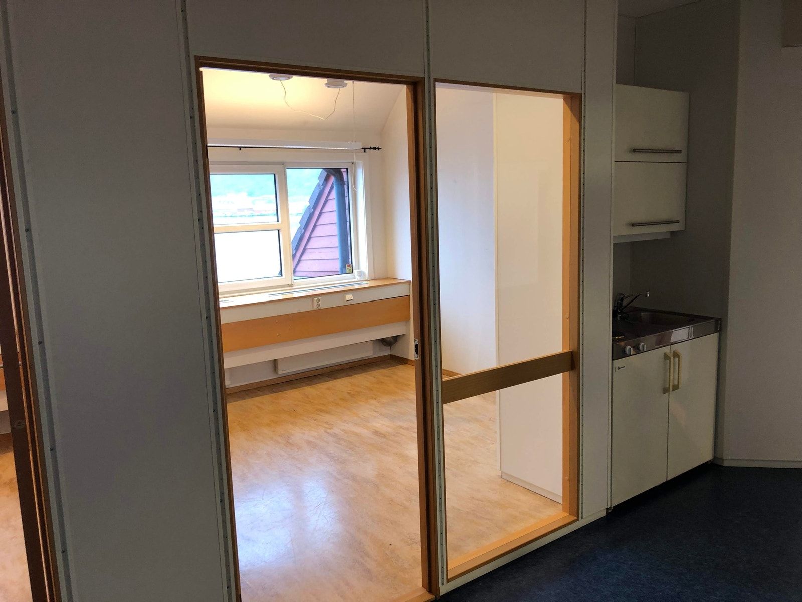 Rom 5 med felles minikjøkken Galleribilde