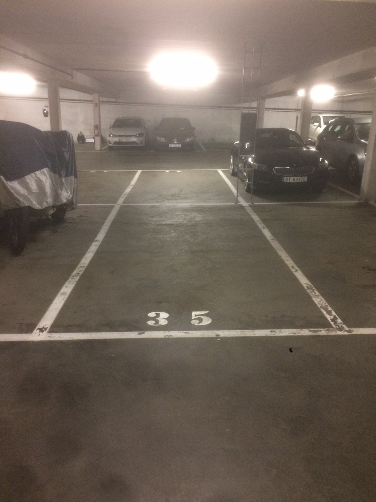 Romsling parkeringsplass Galleribilde