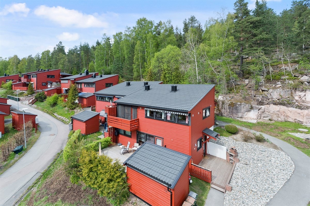 Velkommen til Brøttet 12! - Visning tirsdag 16. juli kl. 18-19 Galleribilde