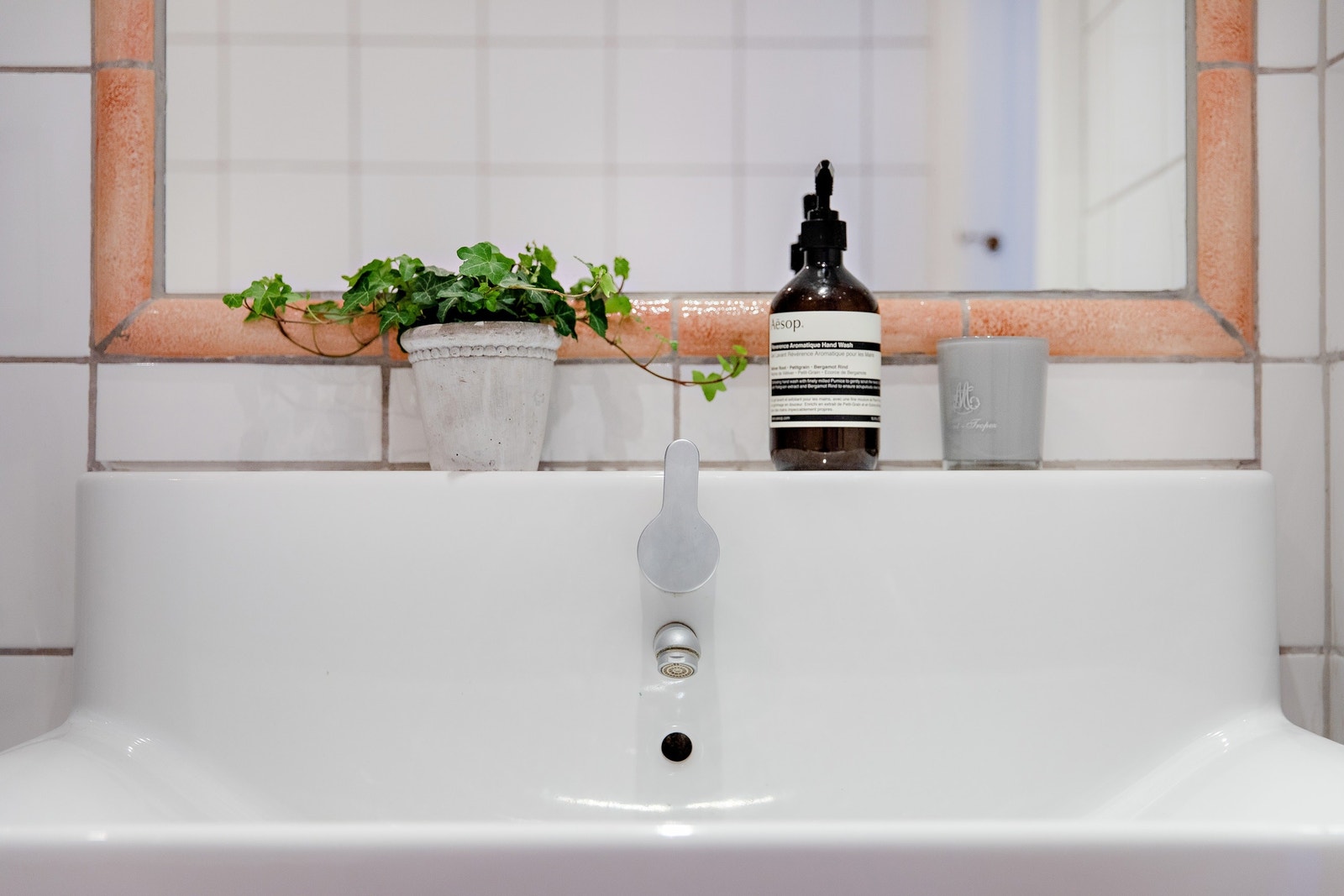 Lekre små detaljer på badet Galleribilde