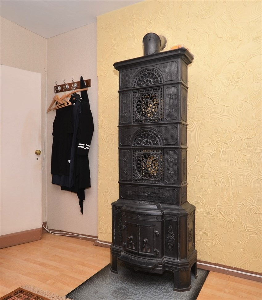 Etasjeovn i 2.etasje. Galleribilde