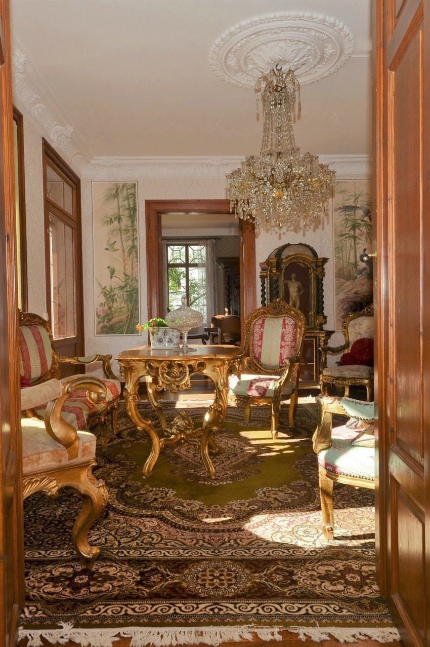 3 nydelige stuer. En fils. Galleribilde