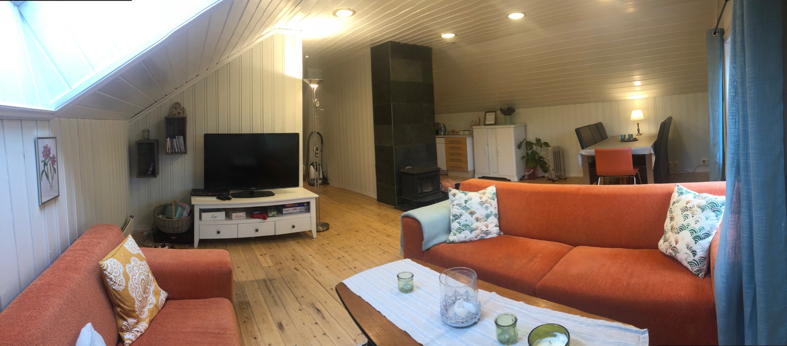 Stue med god plass Galleribilde