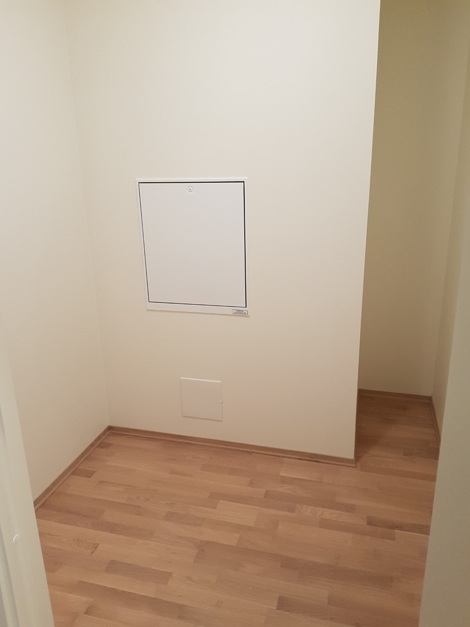 Innvendig bod Galleribilde