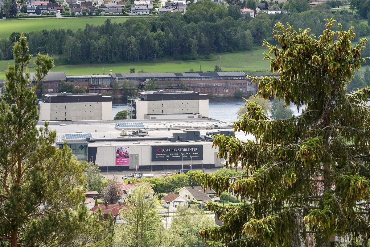 Her finner du Birkebeineren med et bredt, sportslig tilbud i et aktivt idrettsmiljø, samt et populært bade- og fiskevann med sandstrand. Galleribilde