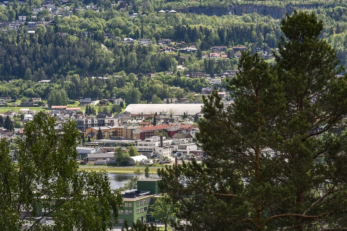 Ca. 2,2 km til fots fra boligen ligger praktfulle Årbogen idrettspark. Galleribilde