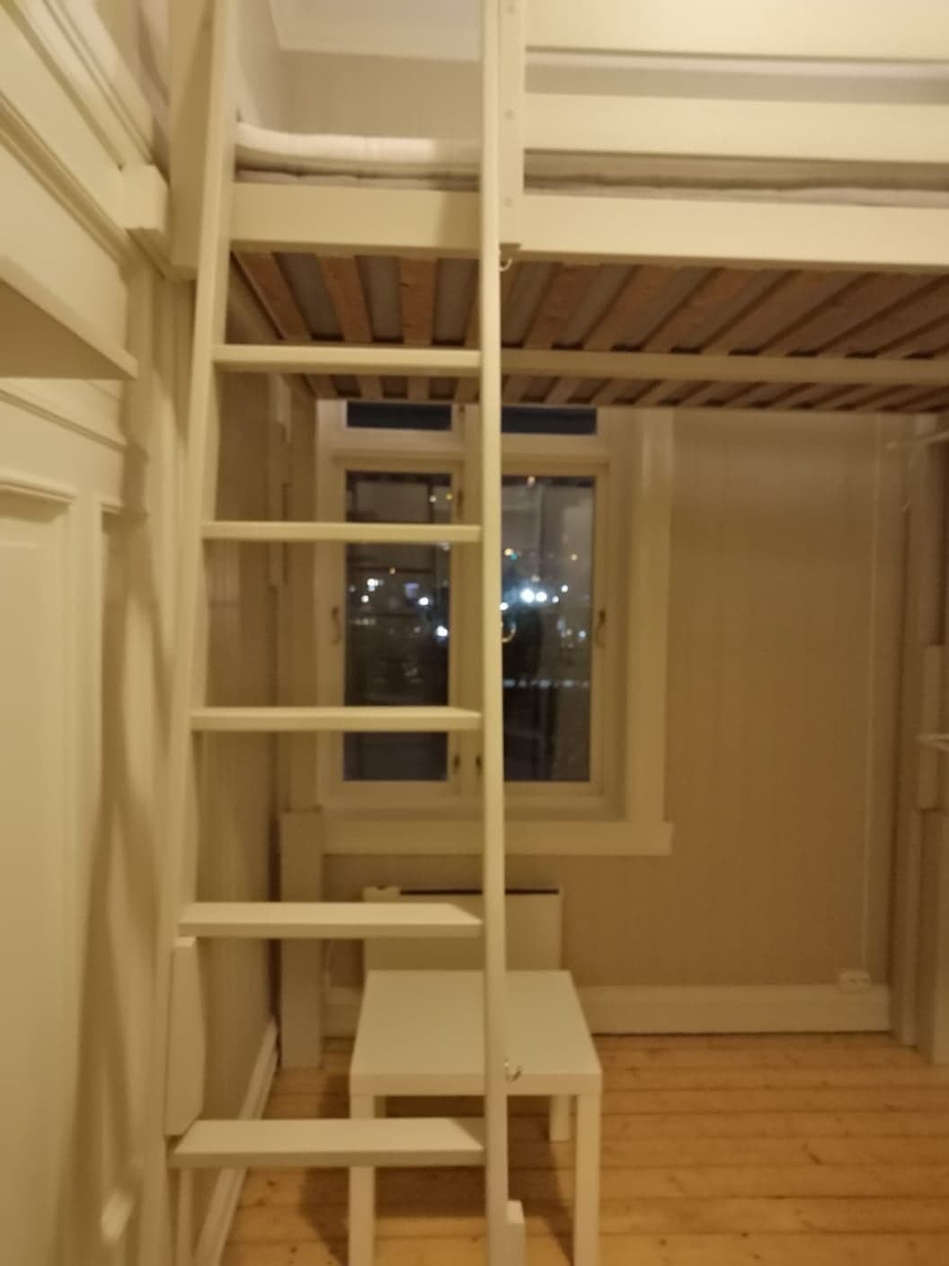 -Prisen rom 2 - ledig februar Galleribilde