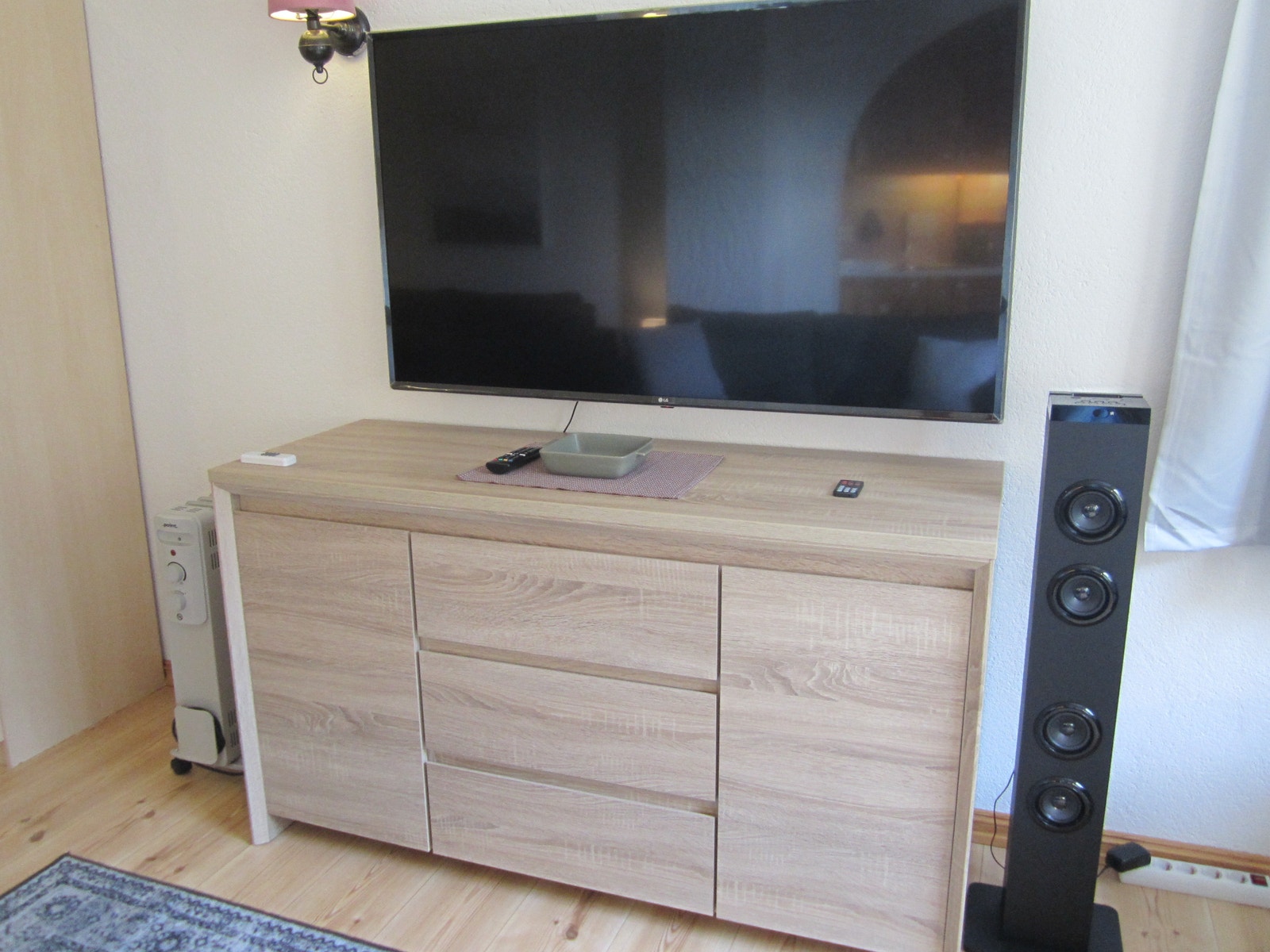 Stor 55" TV 4K Galleribilde